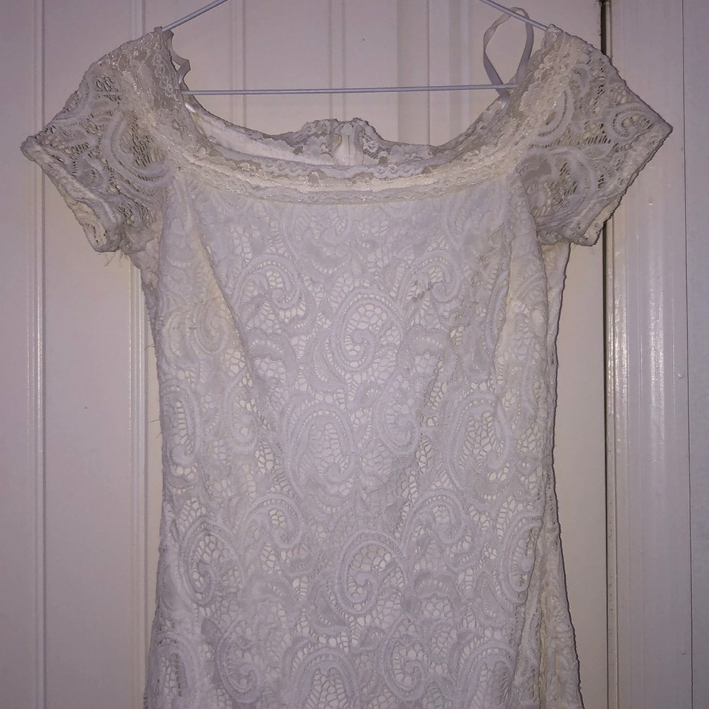 white lace dress